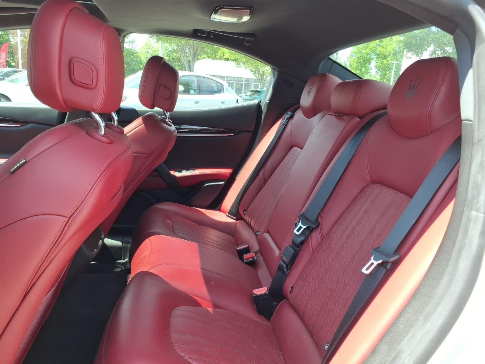 Used 2022 Bianco Maserati Modena image 19