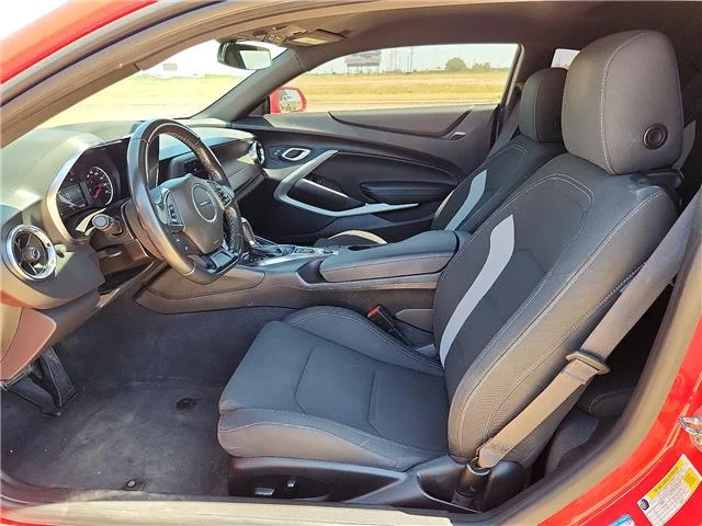 Used 2023 Red Chevrolet 1LT image 10