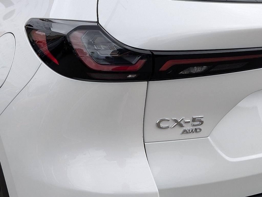New 2026 Rhodium White Metallic Mazda 2.5 S Select AWD image 12