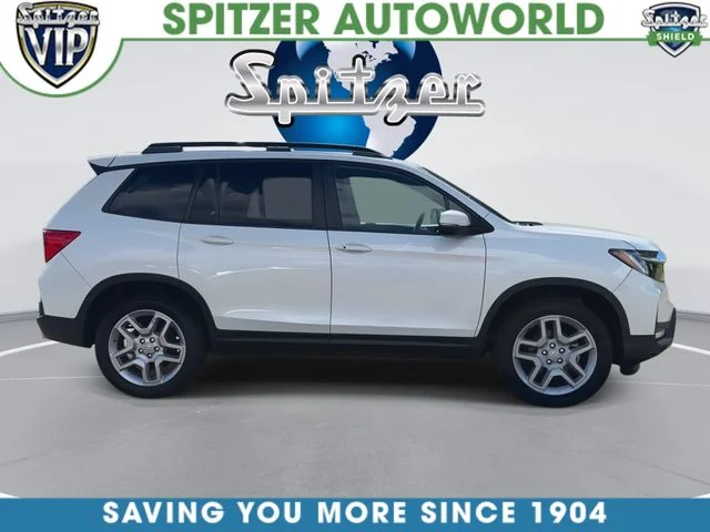 Certified Used 2024 White Honda EX-L image 10