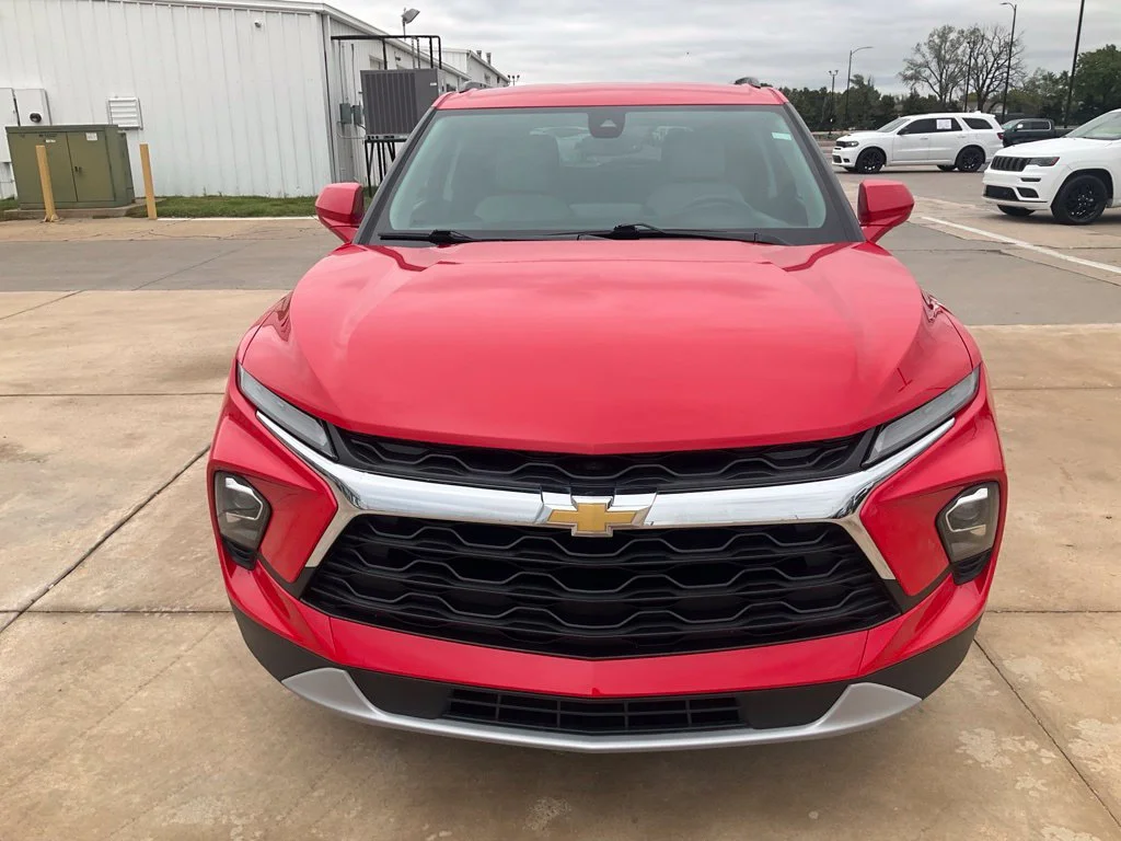 Used 2023 Red Chevrolet LT image 41