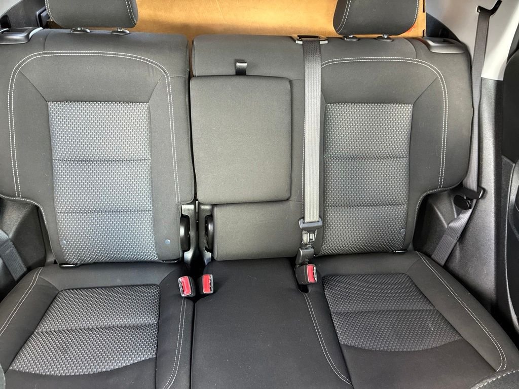 Used 2022 Red GMC SLE image 43