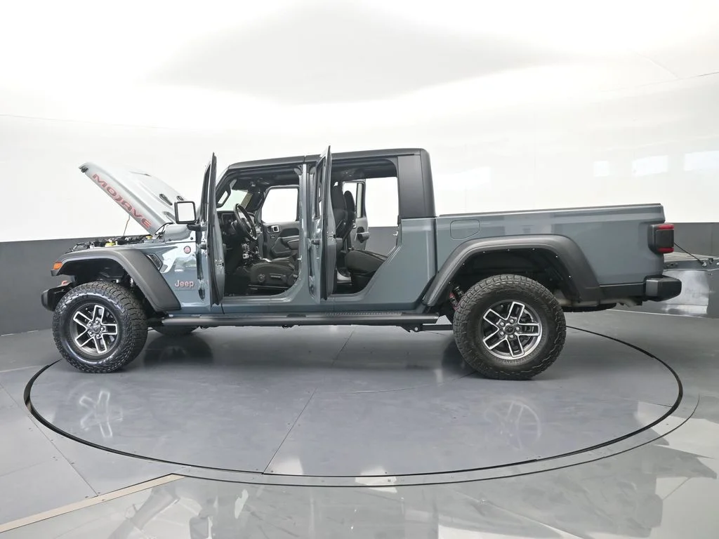 Used 2024 Anvil Clear Coat Jeep Mojave image 74