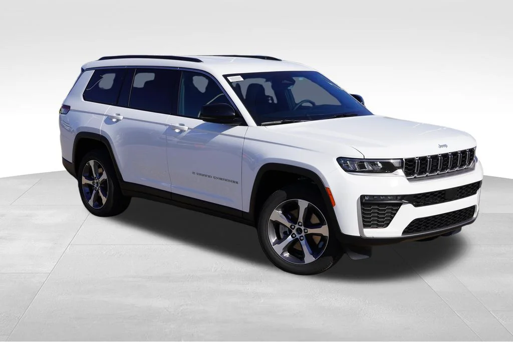 New 2026 Bright White Clearcoat Jeep Limited image 1