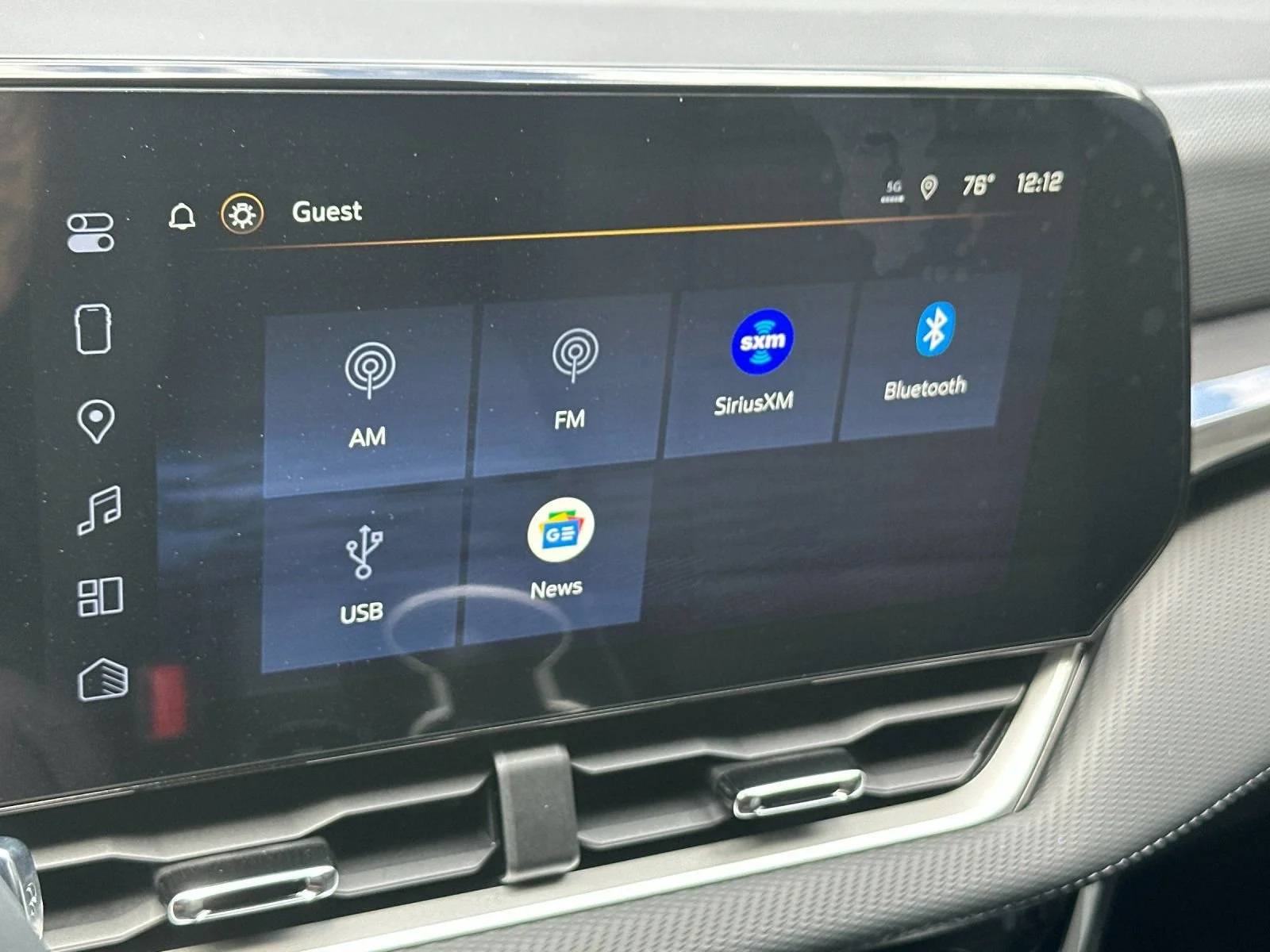 2026 Chevrolet Equinox LT - Photo 18