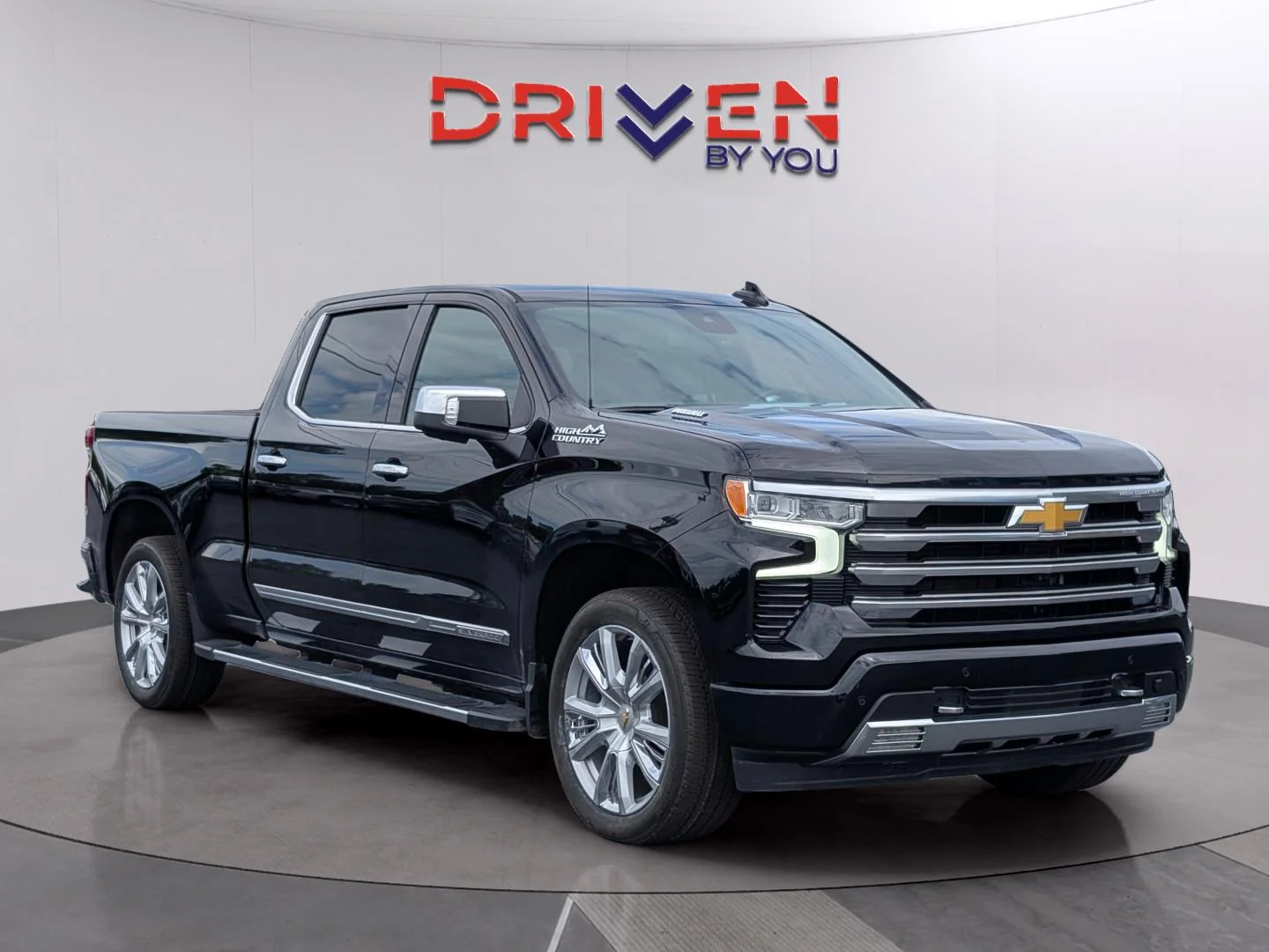 Used 2024 Black Chevrolet High Country image 7