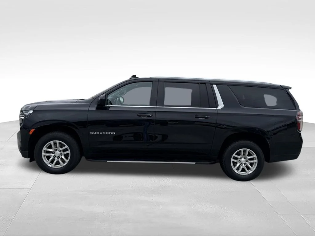 Used 2023 Black Chevrolet LT image 2