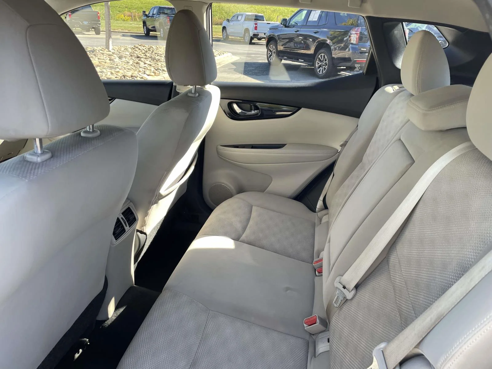 Used 2020 Silver Nissan SV AWD Xtronic CVT image 12