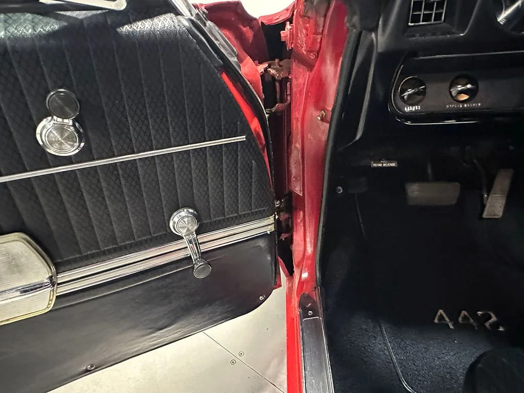 Used 1968 Red Oldsmobile  image 71