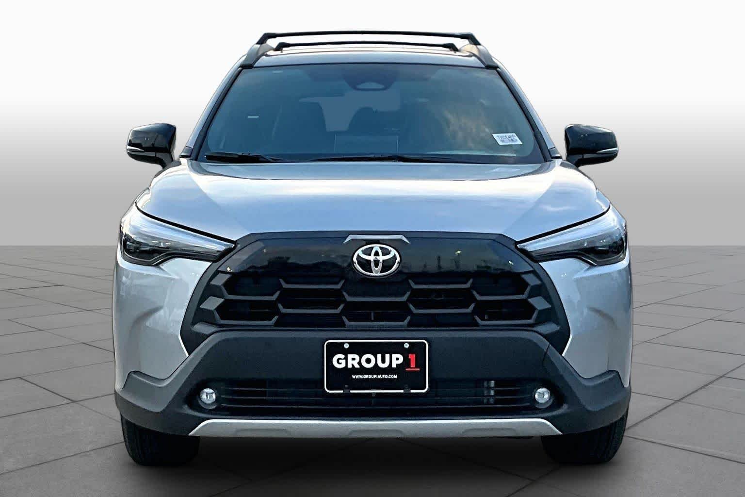 New 2026 Sonic Silver Toyota XLE image 3