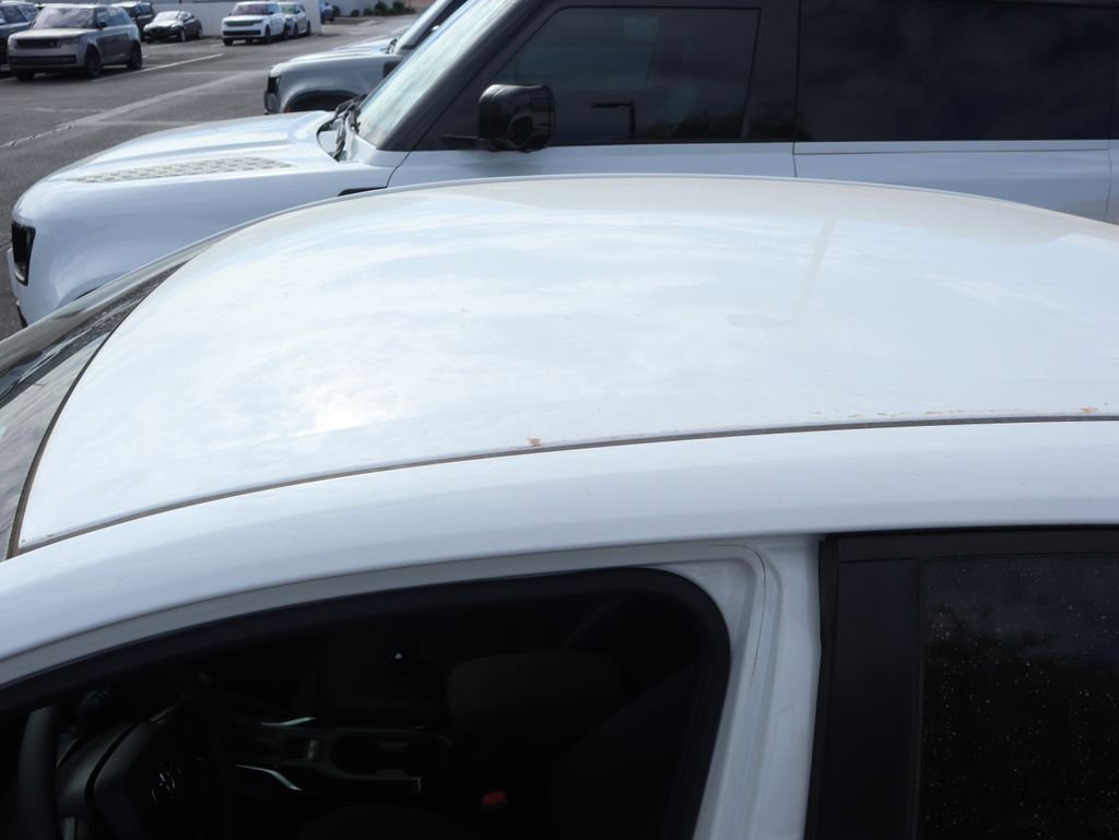 Used 2020 Super White Toyota LE image 5