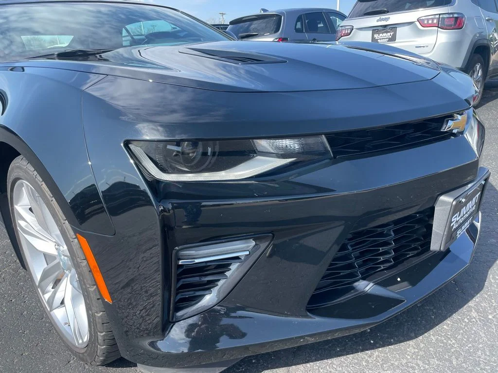 Used 2017 Black Chevrolet SS image 25