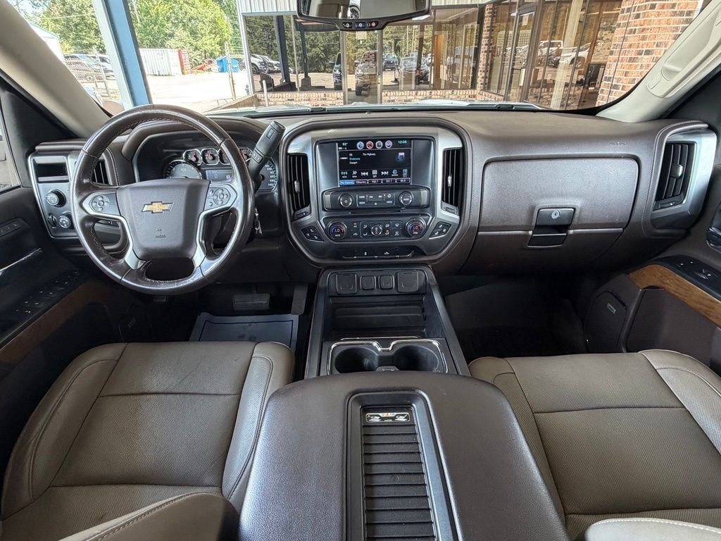 Used 2018 White Chevrolet LTZ image 2