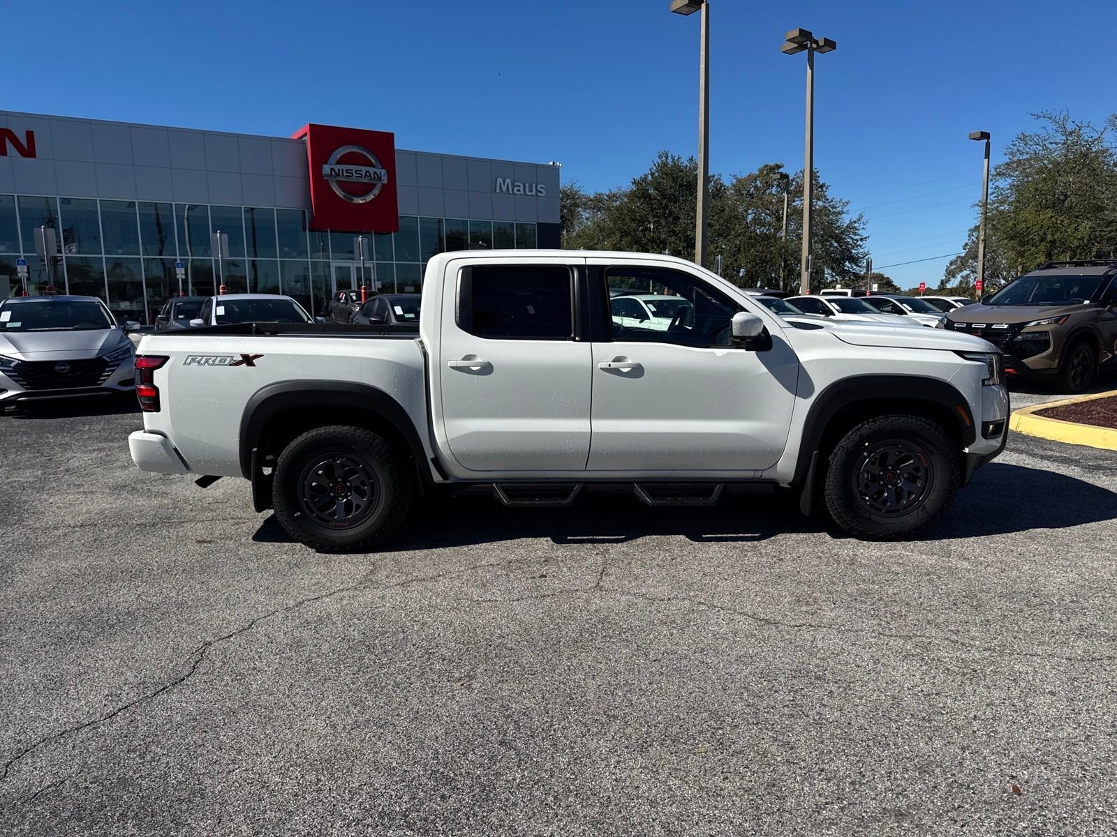 New 2026 Nissan Frontier PRO-X 4D Crew Cab
