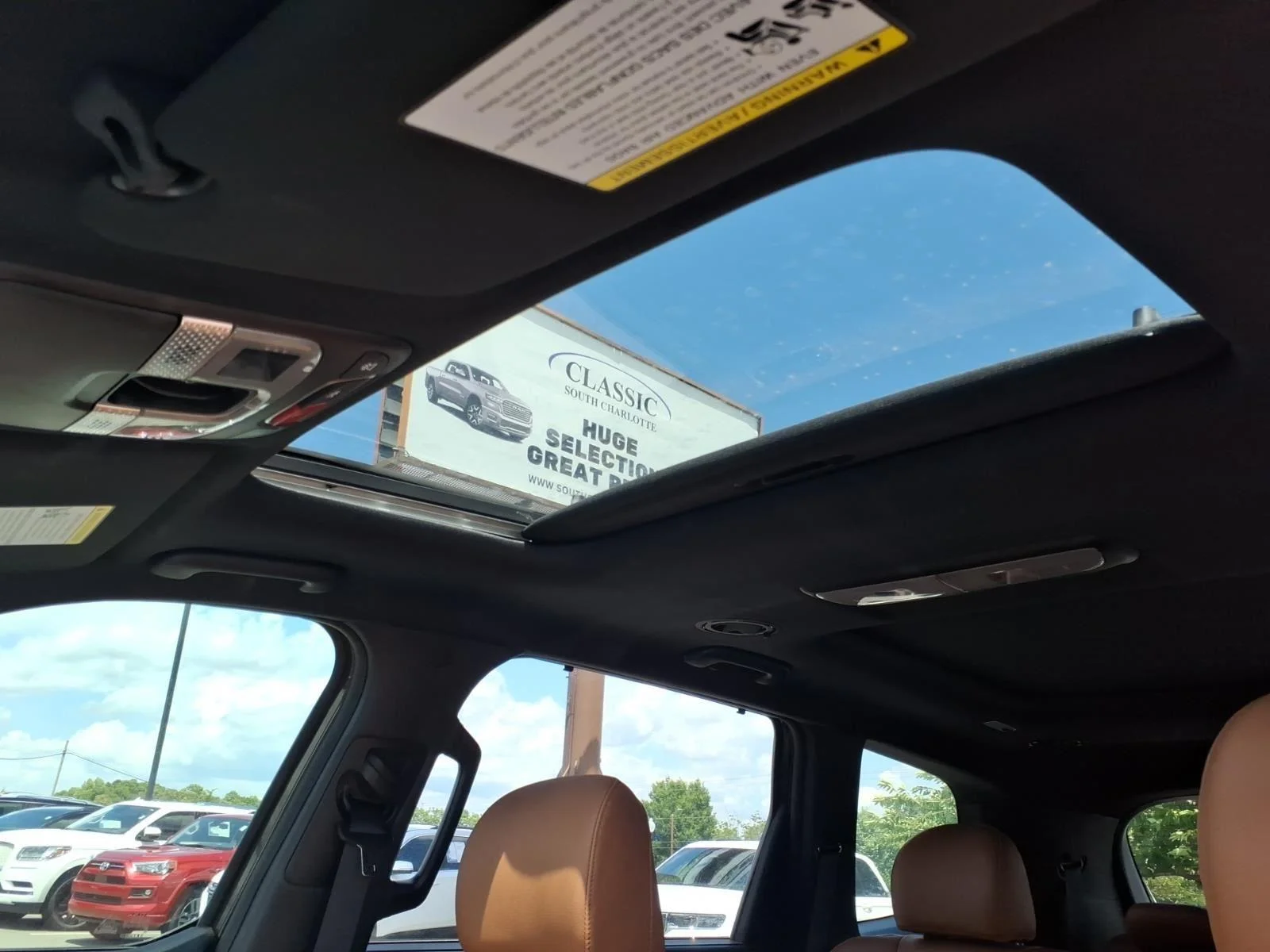 Used 2023 Dark Moss Kia SX X-Line image 6