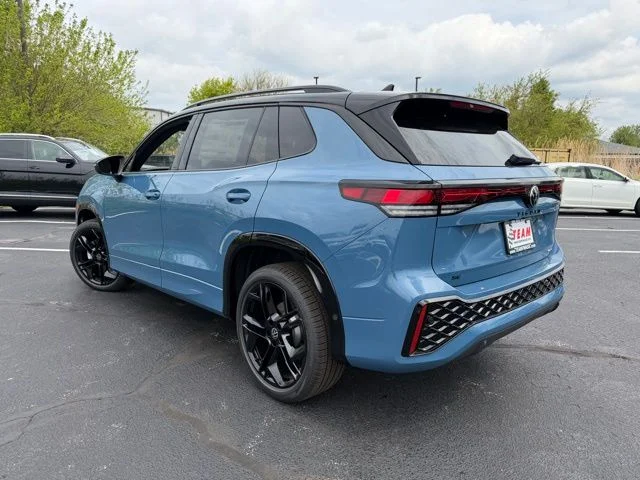 New 2026 Blue Volkswagen 2.0T SE R-Line Black image 5