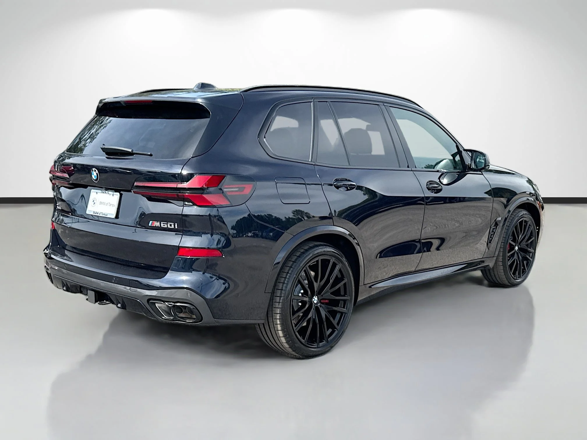 New 2026 Carbon Black Metallic BMW M60i image 3