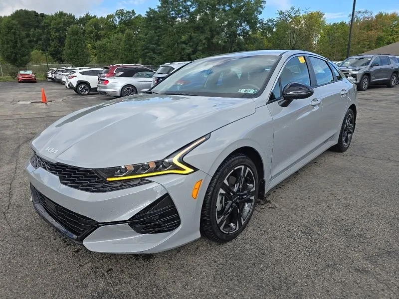 Used 2024 Gray Kia GT-Line image 3