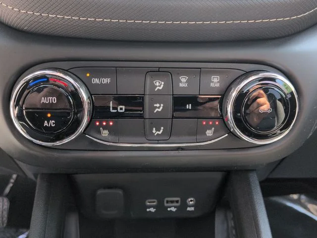 Used 2023 White Chevrolet ACTIV image 16