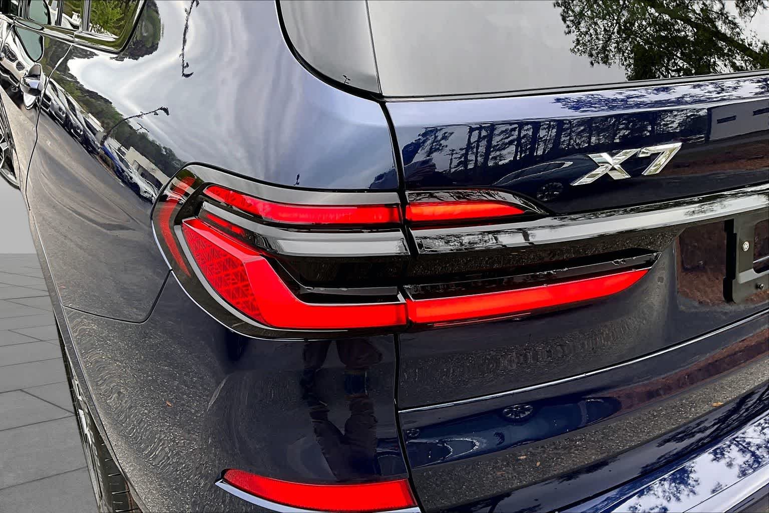 New 2026 Tanzanite Blue II Metallic BMW xDrive40i image 14