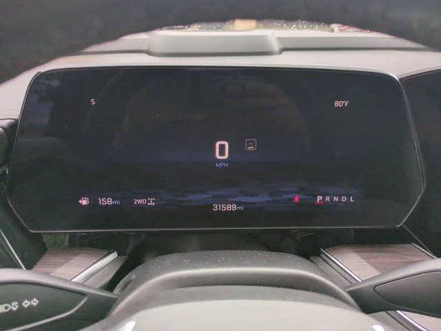 Used 2025 Gray Chevrolet Premier image 25
