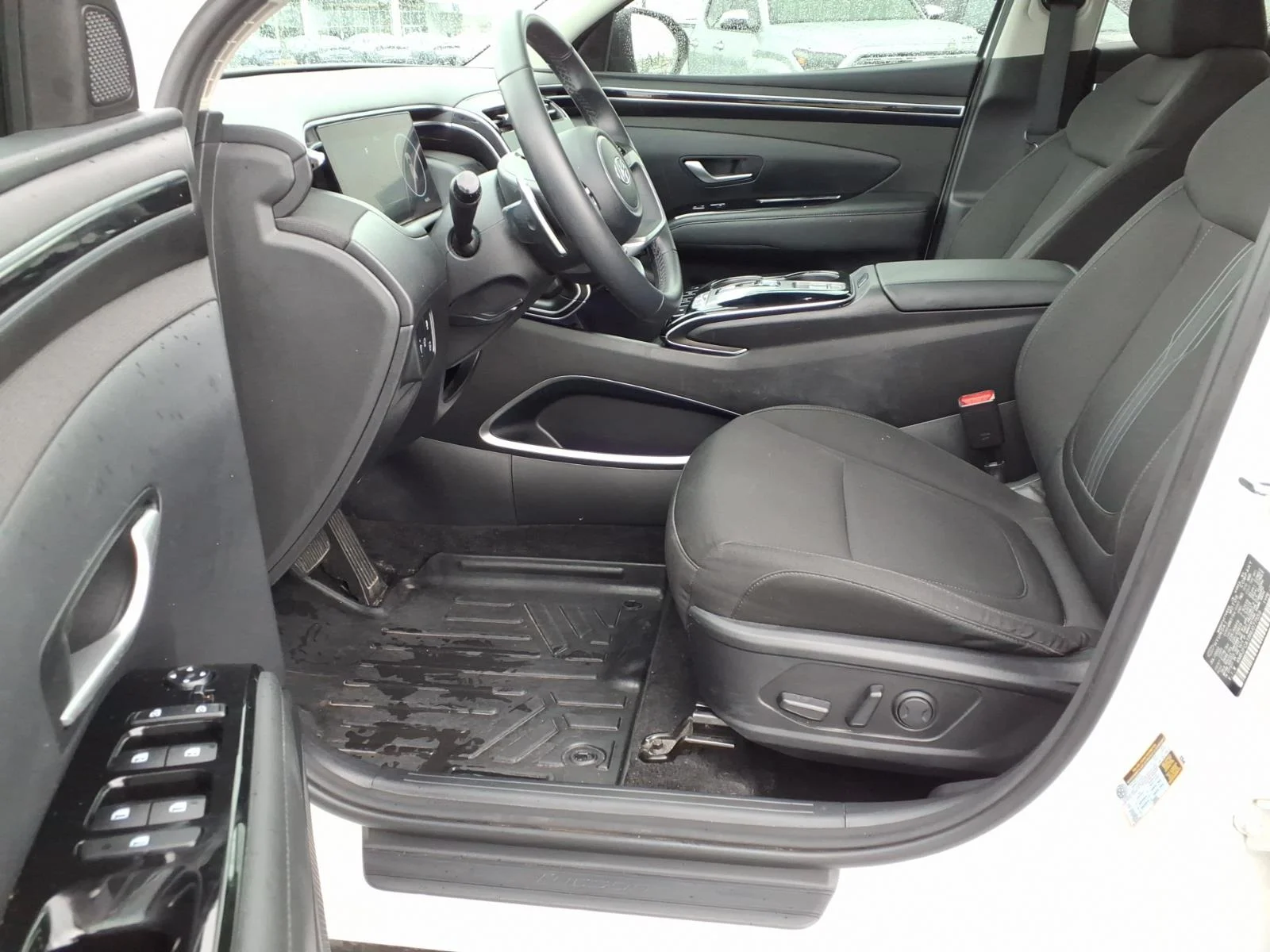 Used 2022 Quartz White Hyundai SEL Convenience image 18
