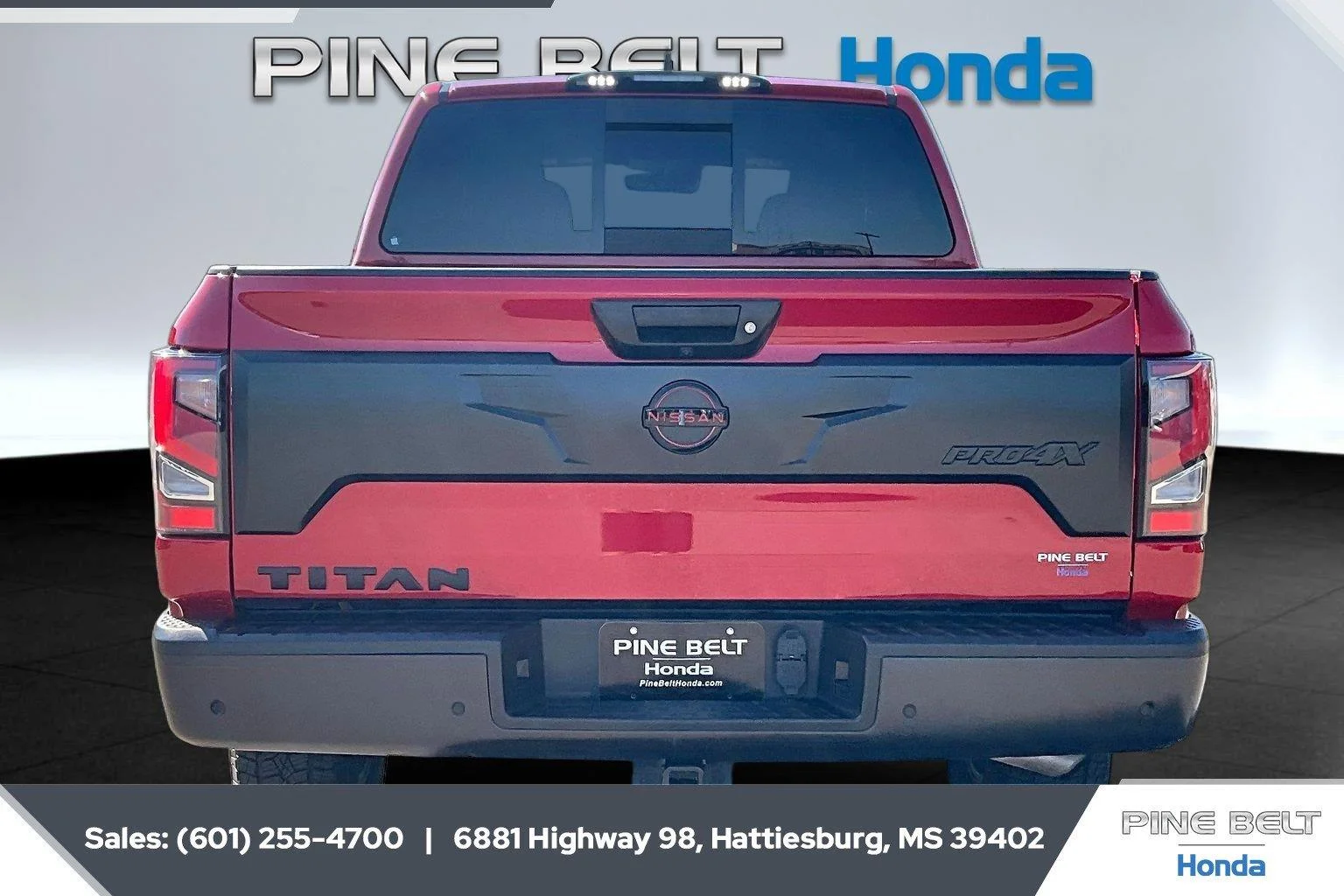 Used 2023 Red Alert Nissan PRO-4X image 4