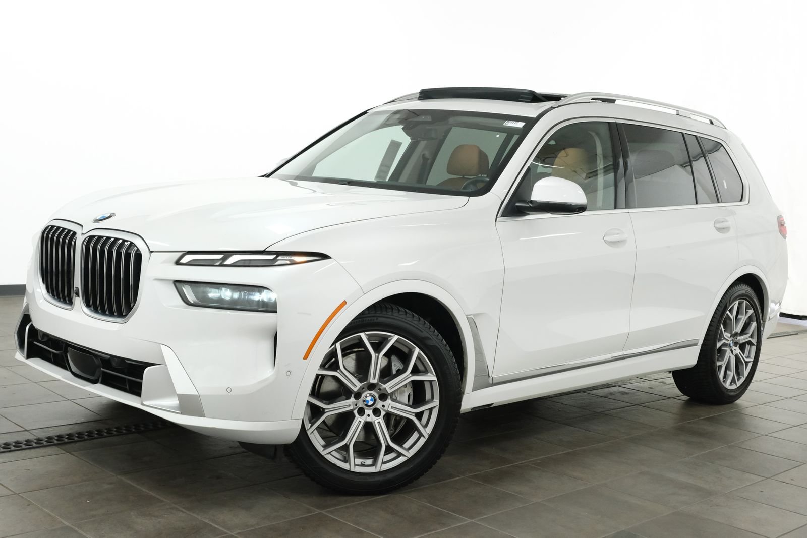 2024 BMW X7