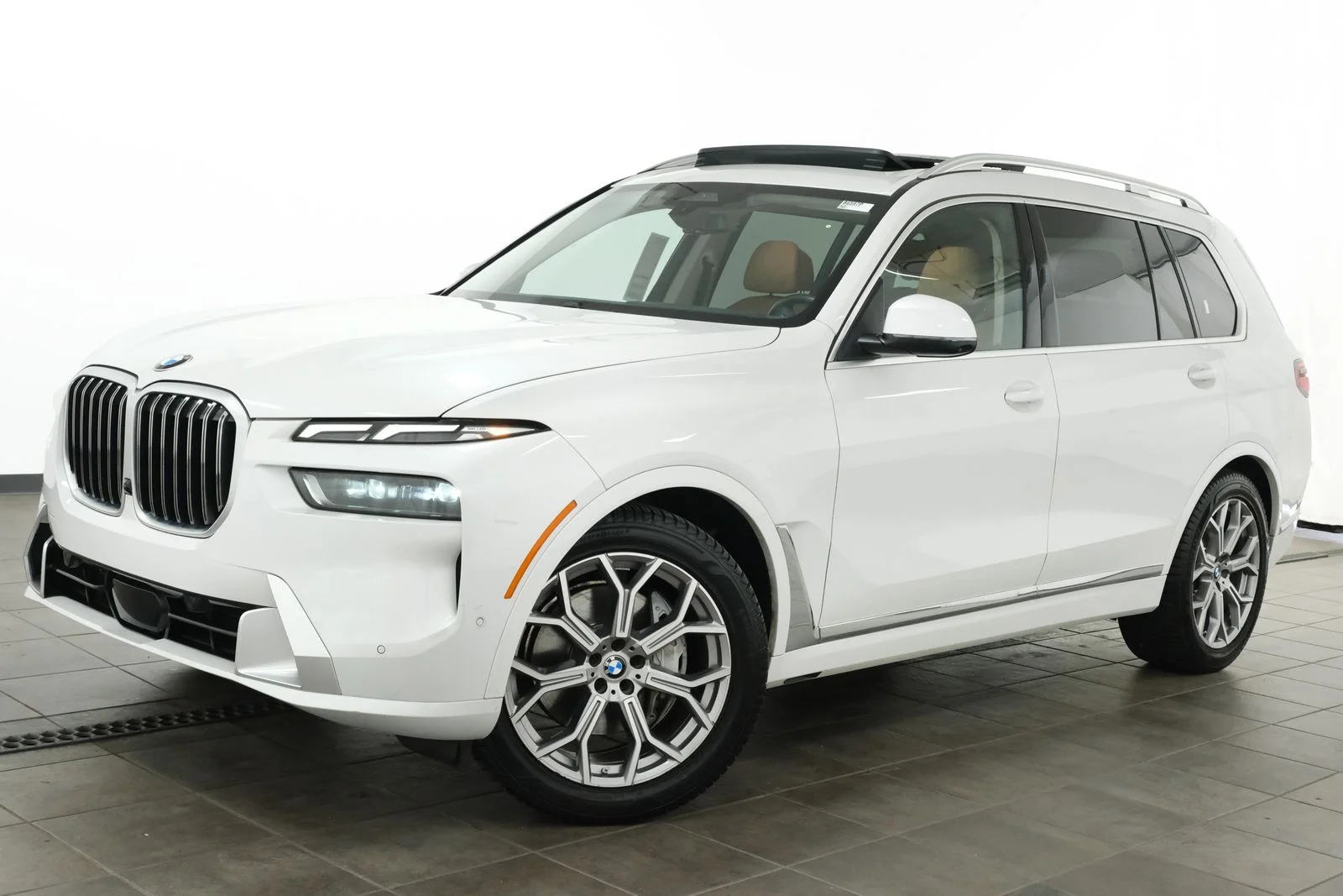 2024 BMW X7