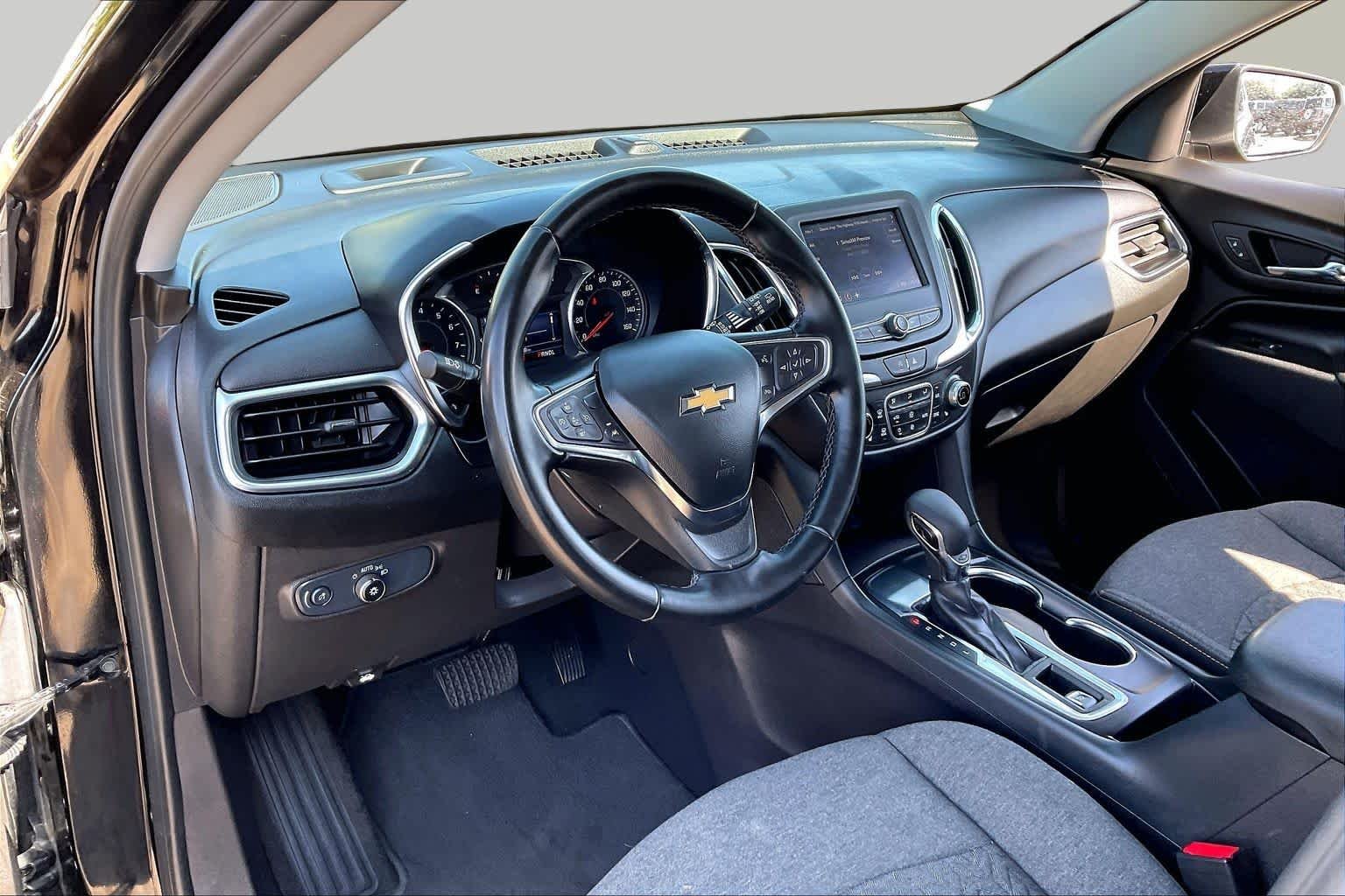 Used 2024 Mosaic Black Metallic Chevrolet LT image 17