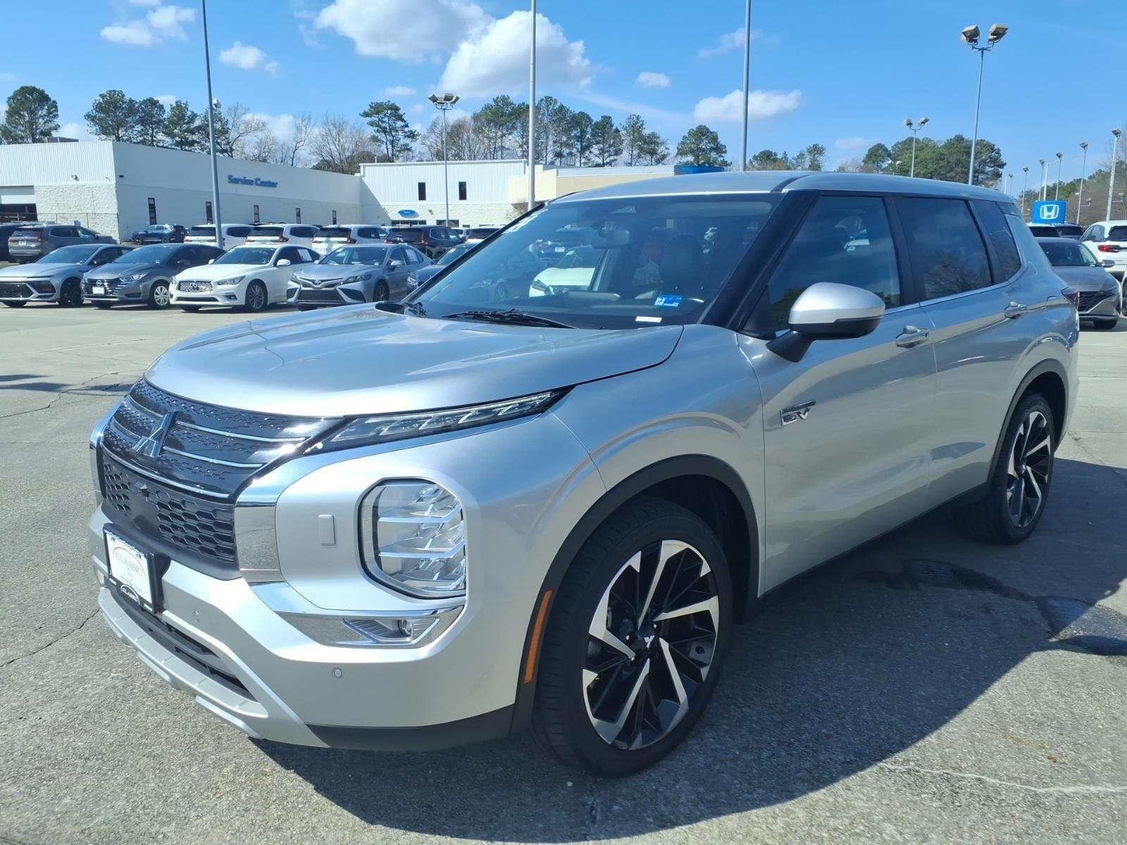 2024 Mitsubishi Outlander Plug-in Hybrid