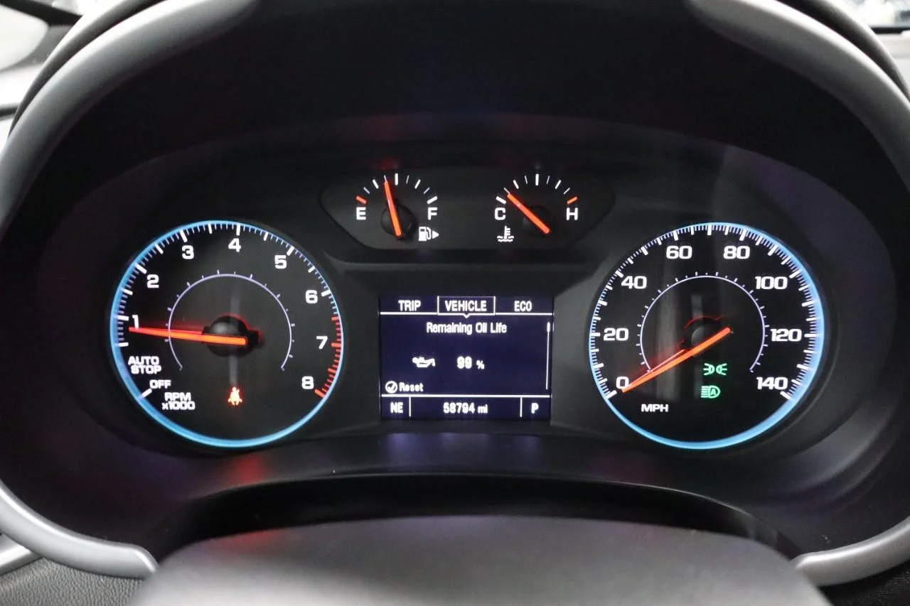 Used 2023 Summit White Chevrolet LT image 16