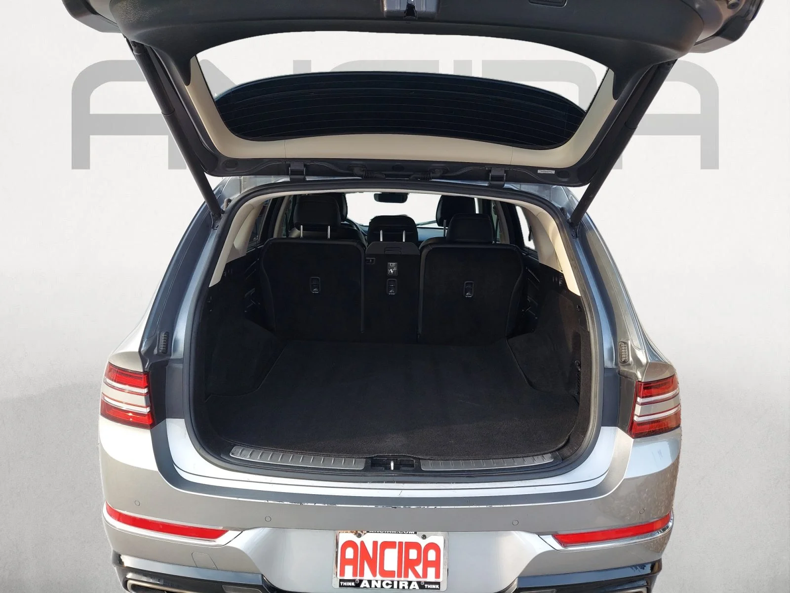 Used 2022 Savile Silver Genesis 2.5T image 12