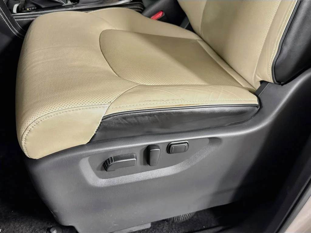 Certified Used 2023 Beige INFINITI Premium Select image 26