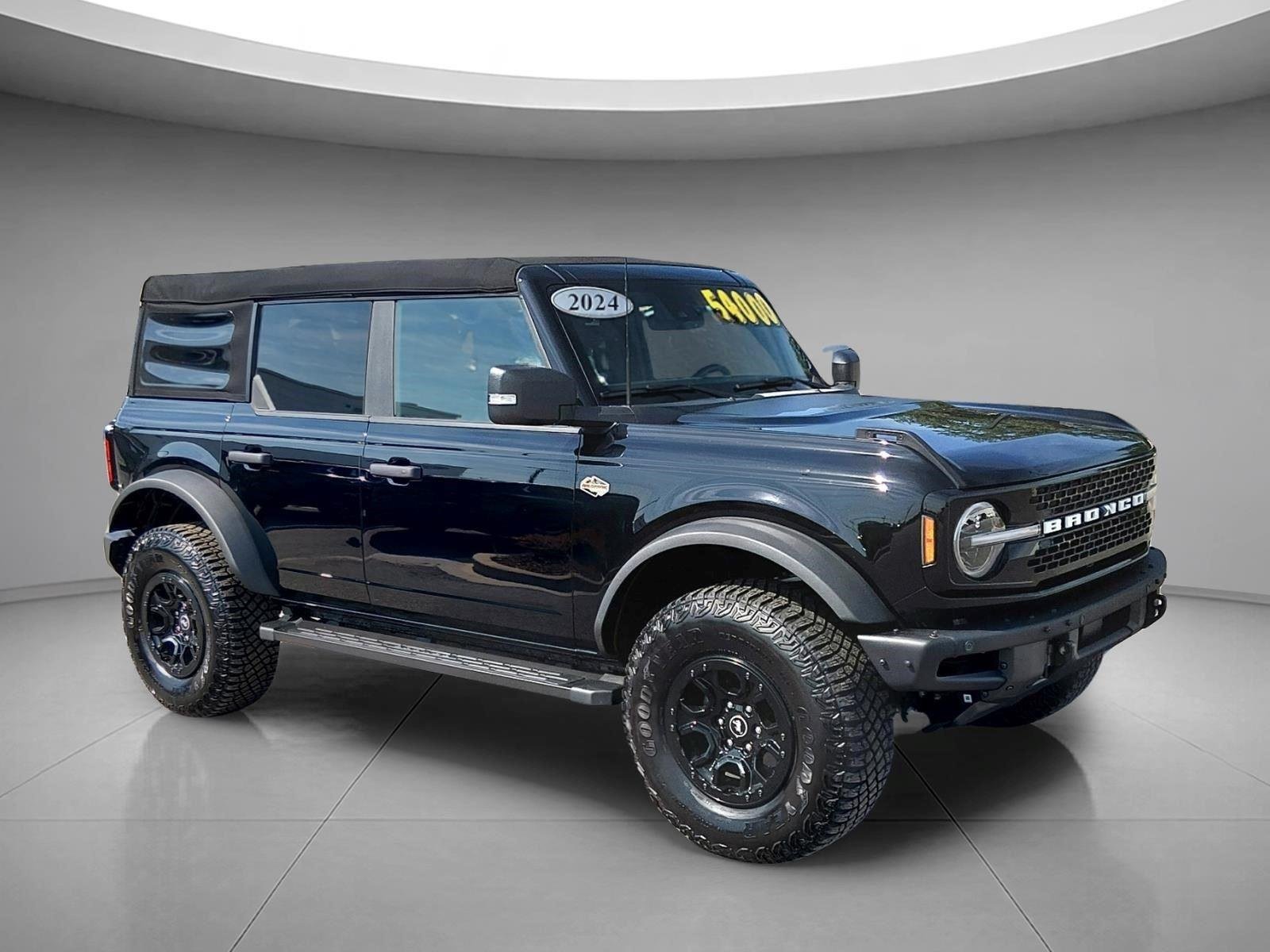 Used 2024 Shadow Black Ford Wildtrak image 7
