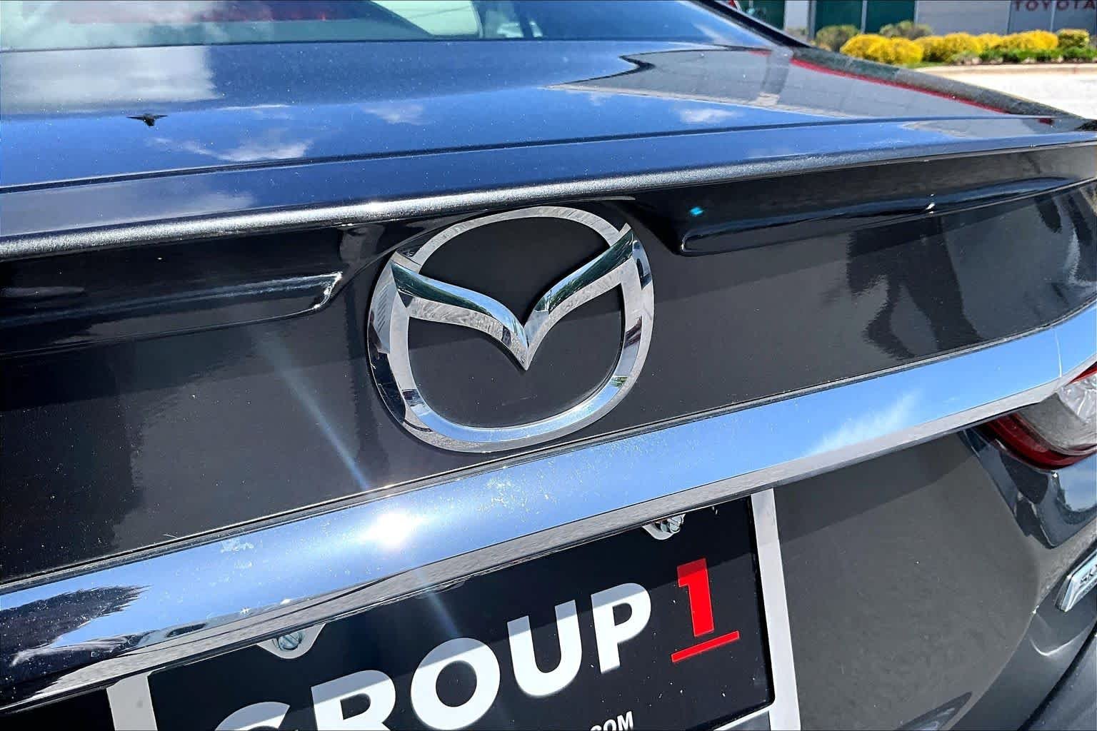 Used 2017 Machine Gray Metallic Mazda Grand Touring image 31