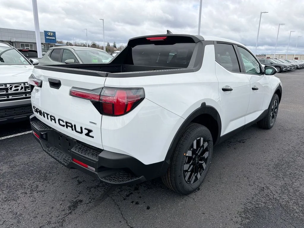 New 2026 White Hyundai SE image 8