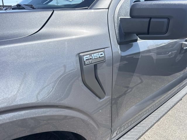 Used 2023 Carbonized Gray Metallic Ford XLT image 15
