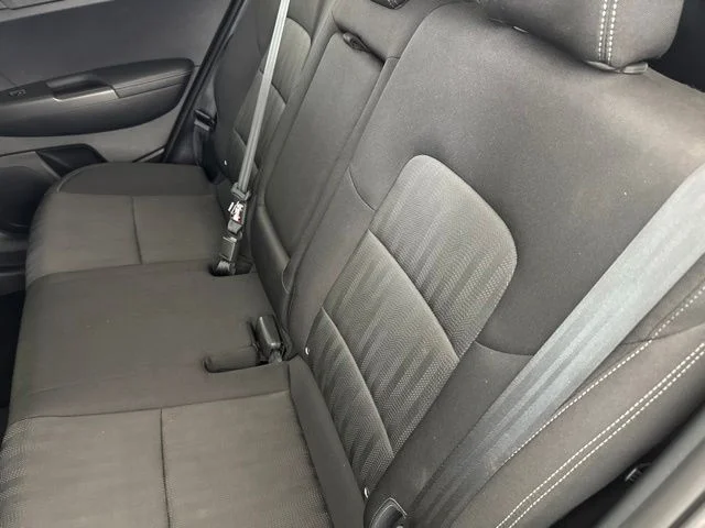 Used 2019 Red Kia LX image 29