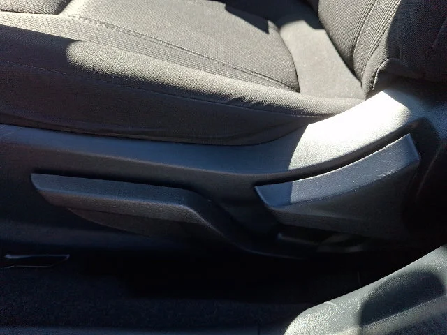 Used 2019 Black Subaru 2.0i Premium image 27