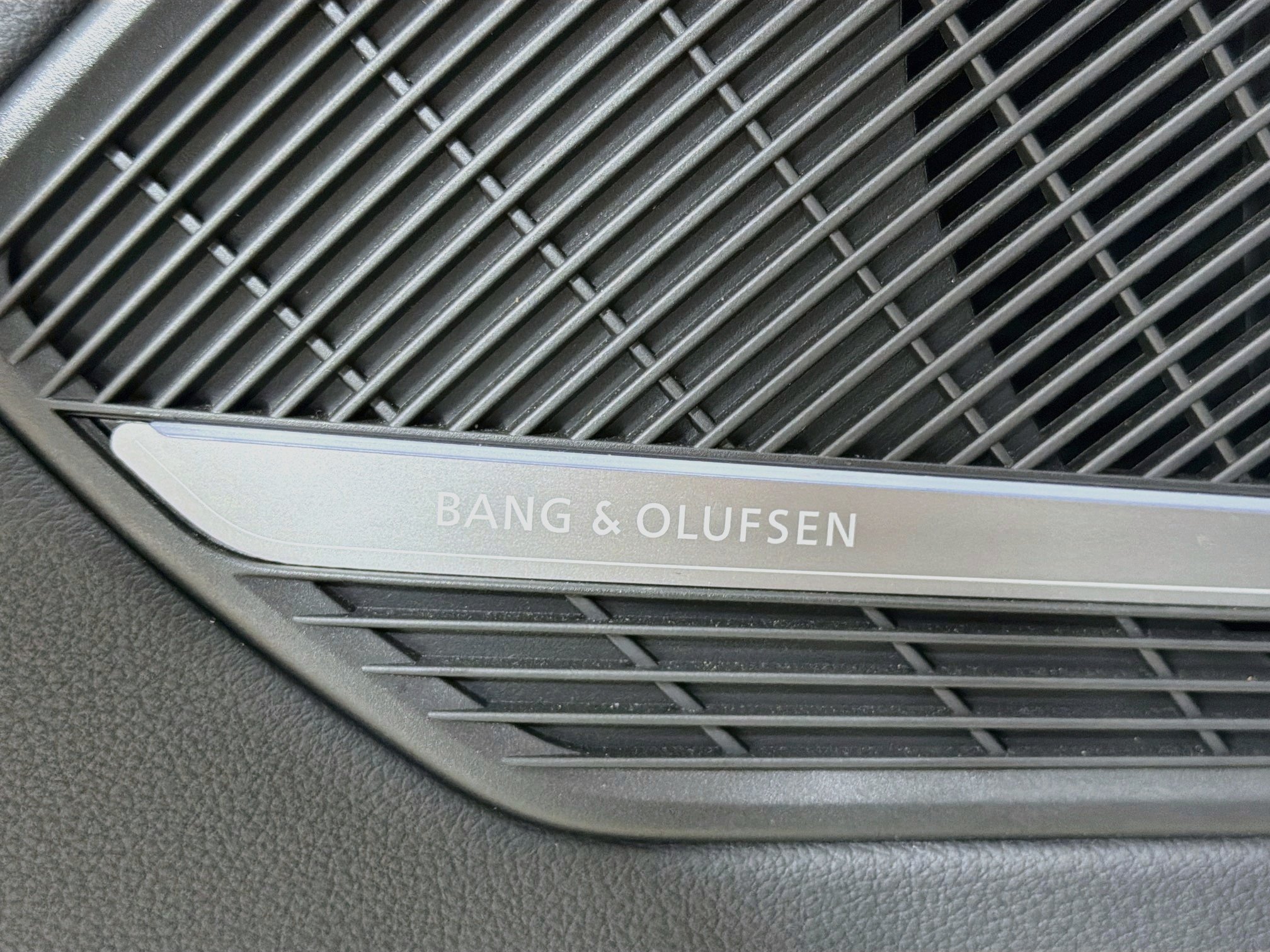 Used 2024 Daytona Gray Pearl Effect Audi S line Premium Plus image 19