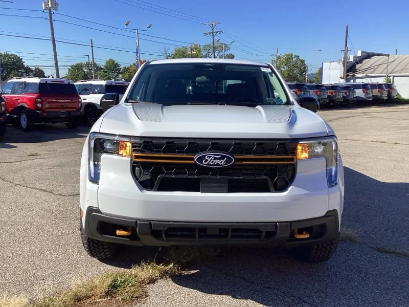 New 2026 Oxford White Ford Tremor® image 3