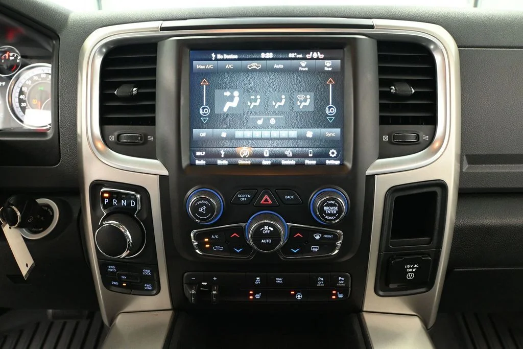 Used 2019 Black Ram Big Horn image 35