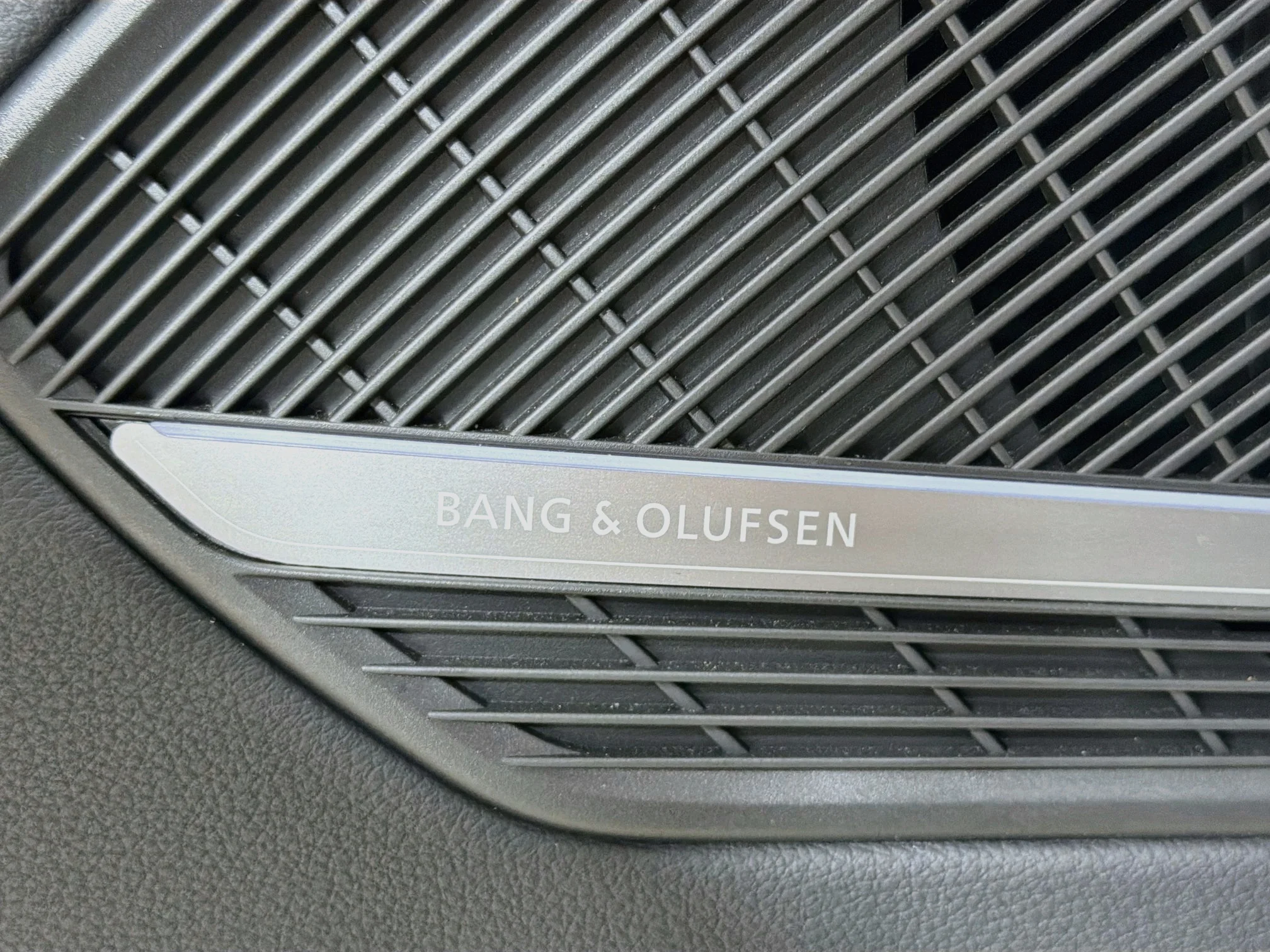 Used 2024 Daytona Gray Pearl Effect Audi S line Premium Plus image 19