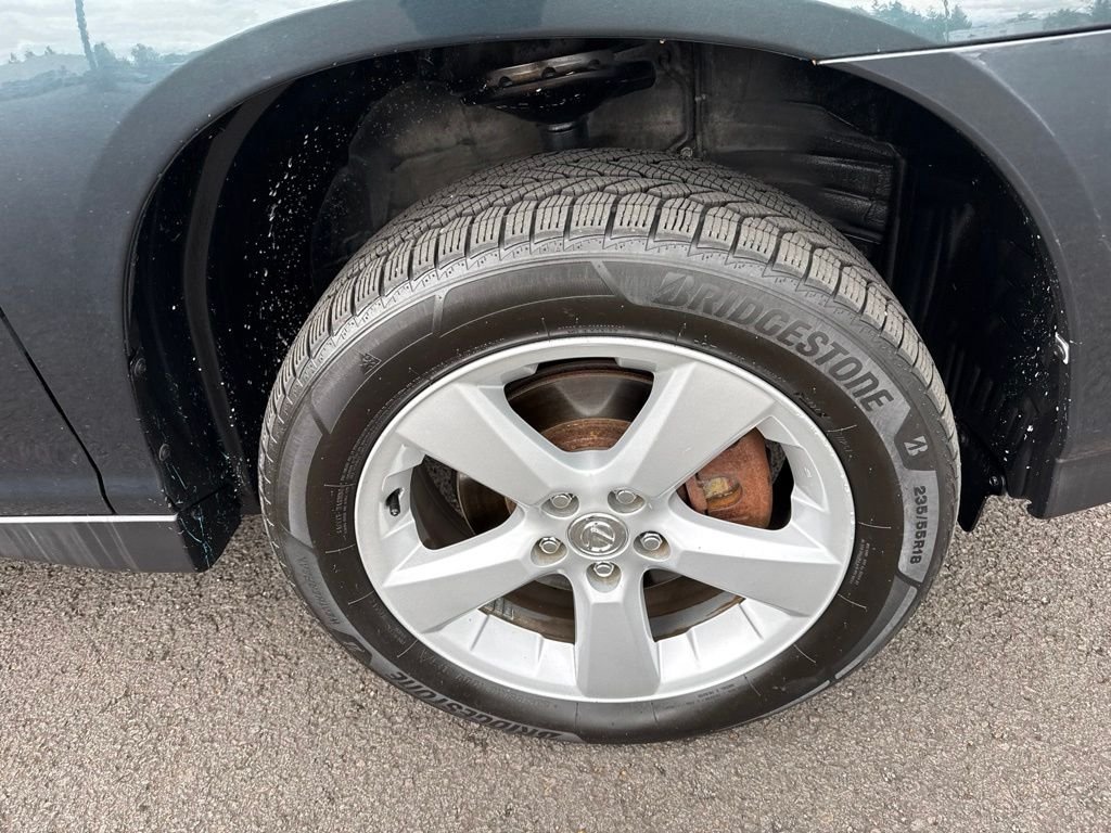 Used 2004 Black Forest Pearl Lexus 330 image 22