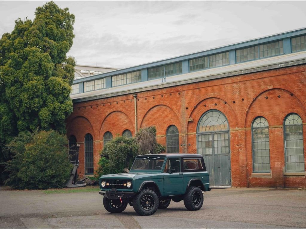 Used 1968 Green Ford Kindred Motorworks image 5