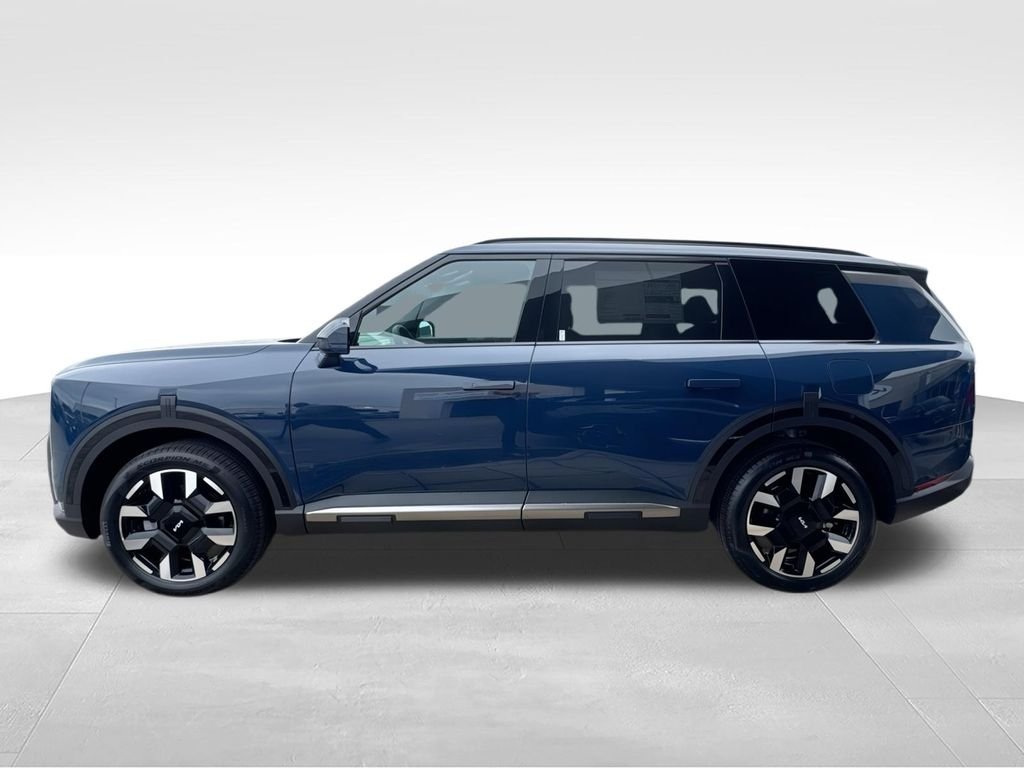 New 2027 Black Kia S image 5