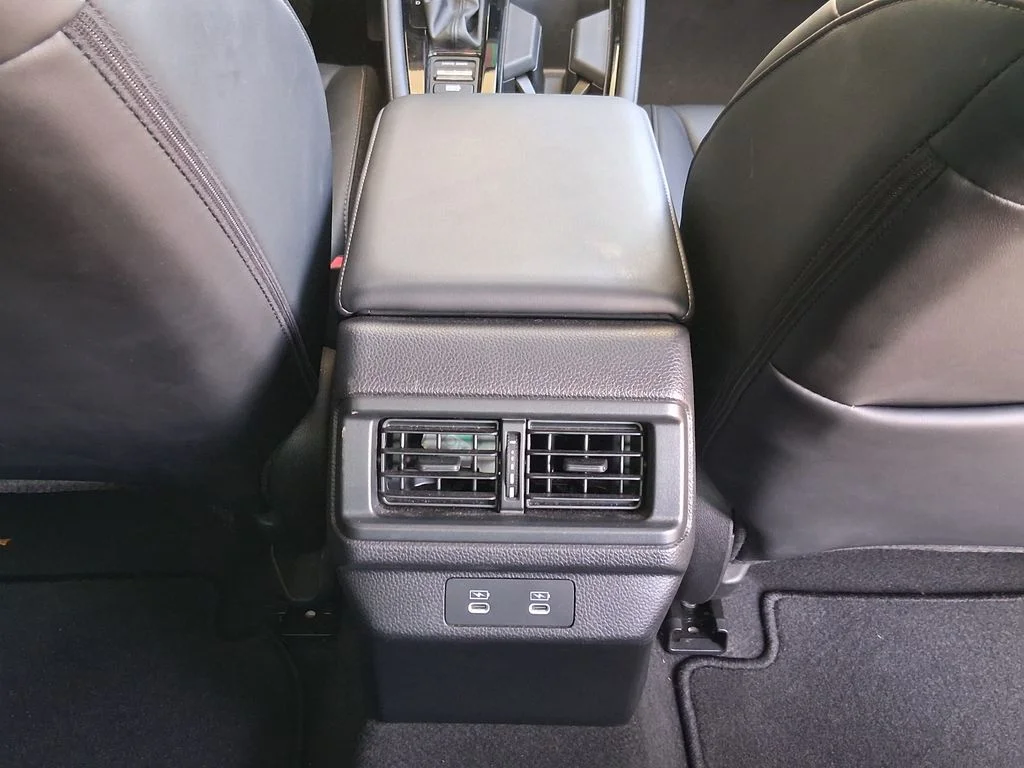 Used 2025 White Honda Touring image 22