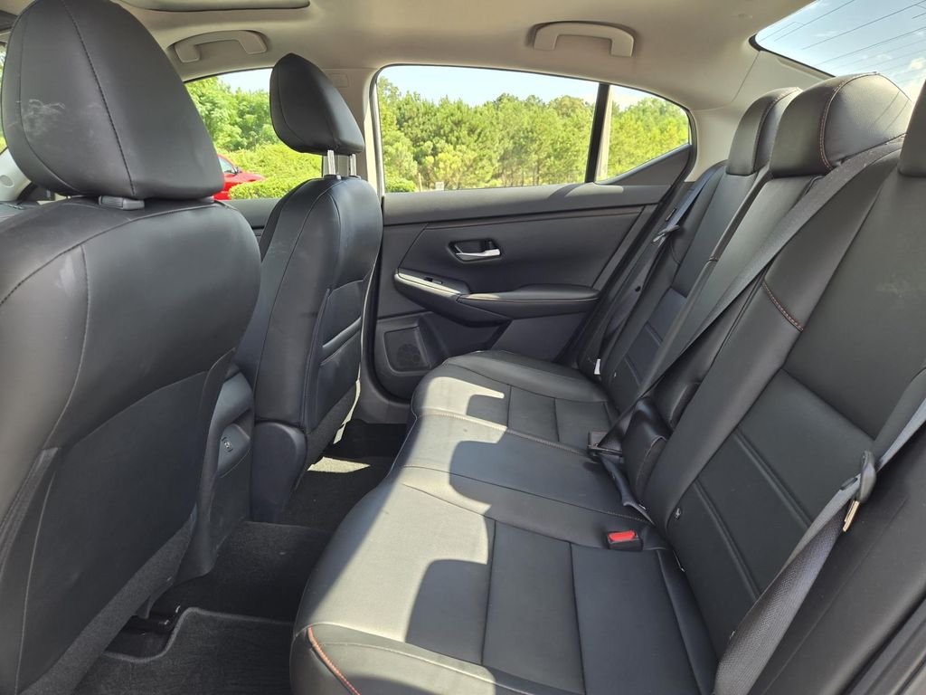 Used 2025 White Nissan SR image 12