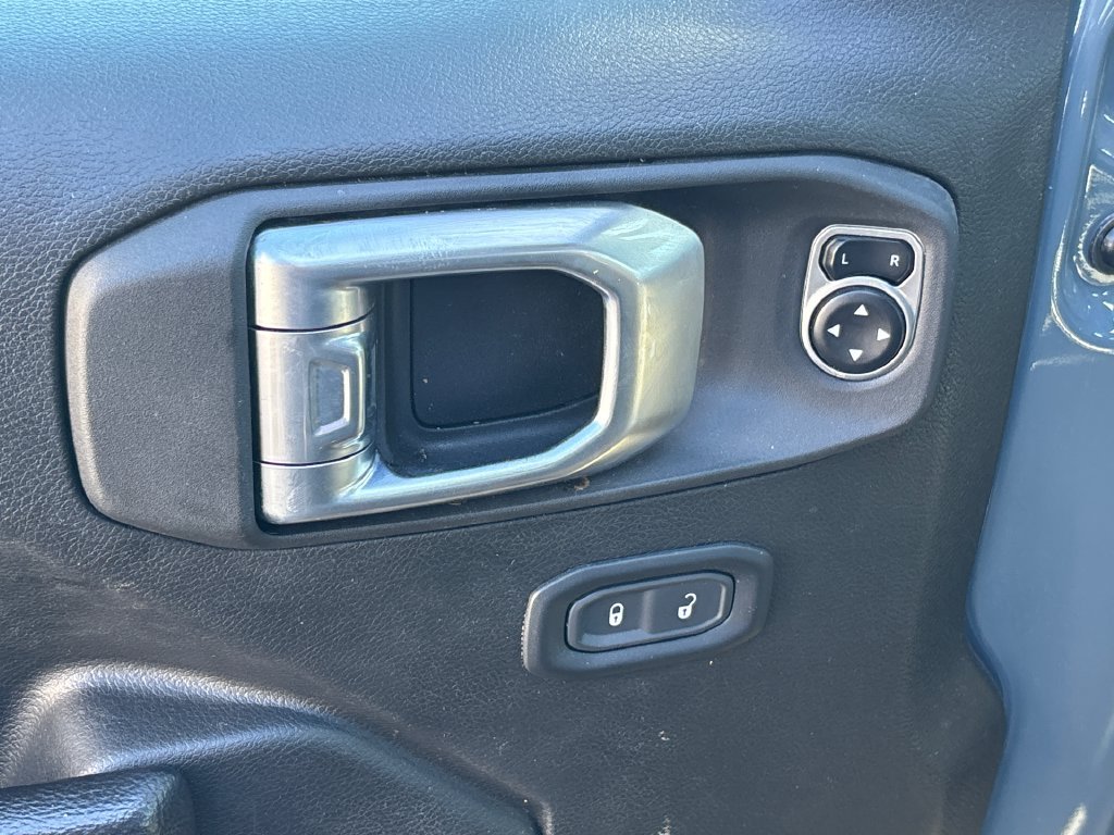 Used 2024 Gray Jeep Sport S 4xe image 11